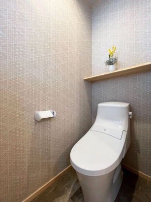 トイレ 有限会社岡崎工務店の施工事例 畳リビングでくつろぐ和の趣が感じられる家