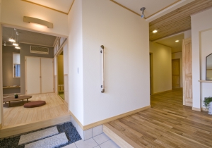 タカノホーム株式会社｜自然素材の家のモデルハウス