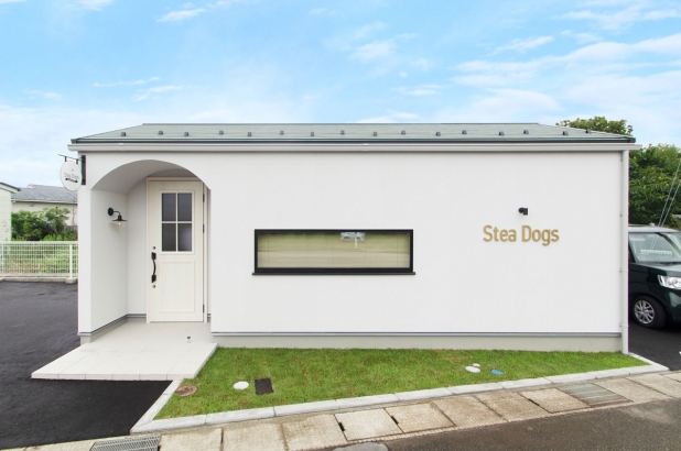   SHOEI 正栄産業(株)｜富山のデザイン新築注文住宅・セミオーダー住宅の施工事例 【SHOEIの家】ペットサロン「Stea Dogs」 thumbnail