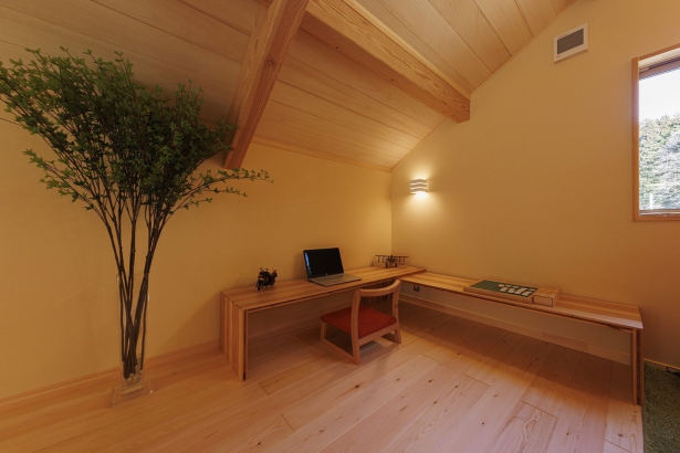   夢ハウスパートナー　(有)斉藤工務店の施工事例 自然豊かな里山に「薪ストーブのある木の家」 thumbnail