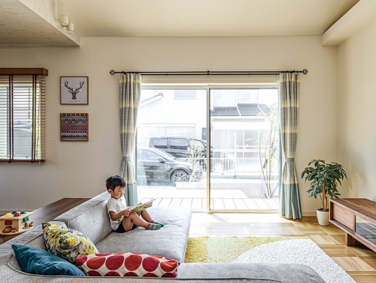  三井ホーム株式会社の施工事例 翼を広げたような美しいフォルムの平屋の家