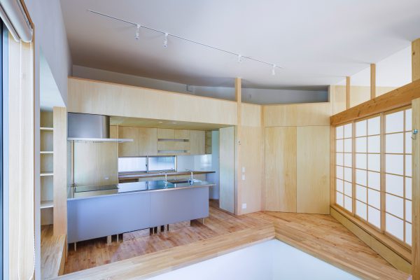 キッチン 株式会社創建の施工事例 【建築家と建てる家】自然素材の優しさに包まれる快適な家
