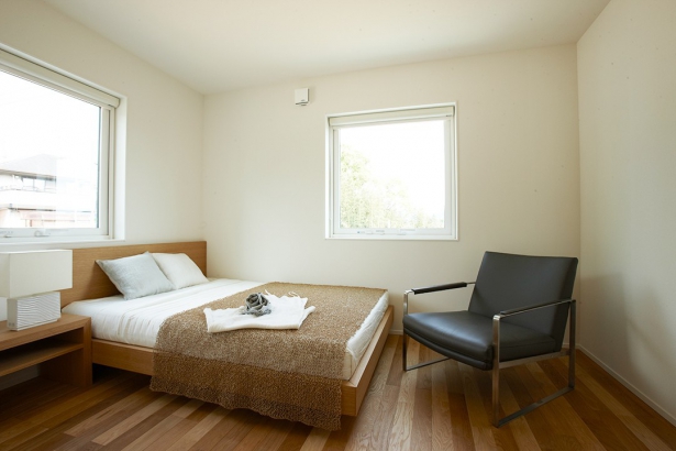 寝室 株式会社ハウス工芸社の施工事例 【casa sole】快適で経済的な暮らしが実現する、太陽と共に暮らす家。