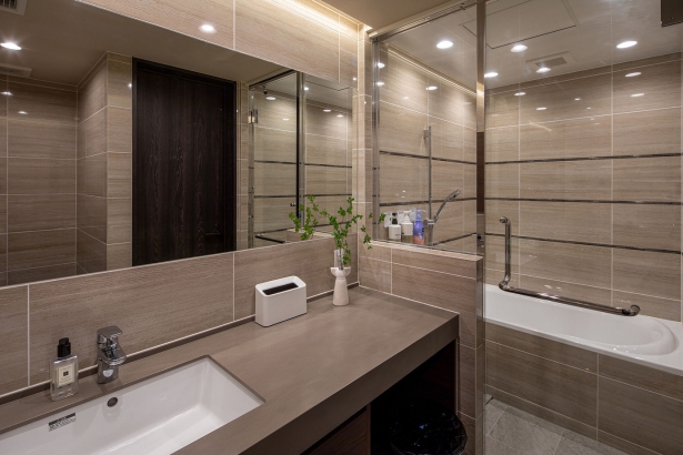 洗面室 三菱地所ホーム株式会社の施工事例 ゆとりある設計でプライベートリゾートを実現した3階建ての家