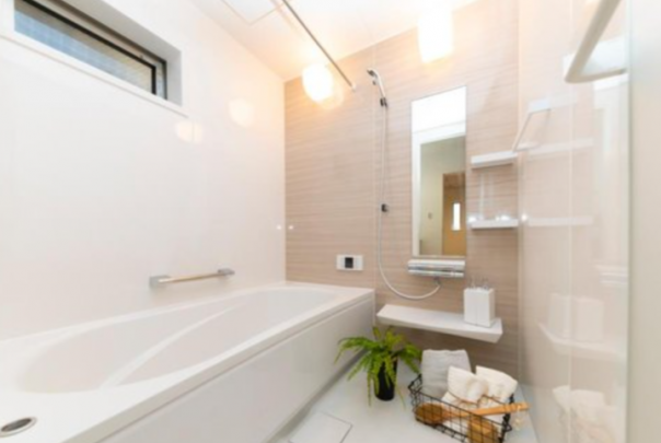◆浴室は湿気がたまりやすく、換気扇だけではどうしてもカビが出やすいです。窓があるだけでお風呂のカビのお掃除がラクラク♪
◆毎日のバスタイムが楽しみになります♪
《近隣モデルハウス写真》
