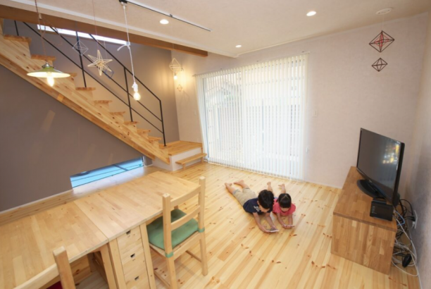 リビング 株式会社藤田建設工業の施工事例 目をひく’’オトコマエ’’な家