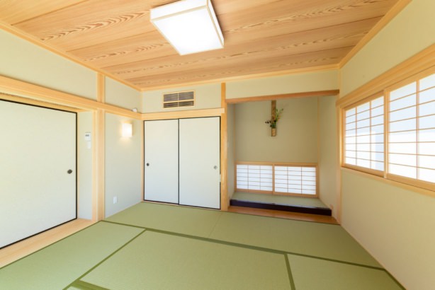 和室 株式会社建築工房高松銘木店の施工事例 「和モダン」を意識した自然素材いっぱいの家